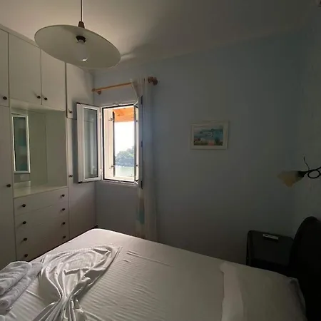 Daire Corfu 86