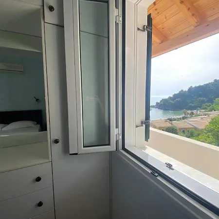 Daire Corfu 86 Glifada